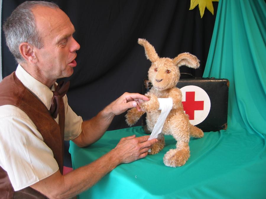 Blinklichter Theater: Das kleine Känguru und der Angsthase